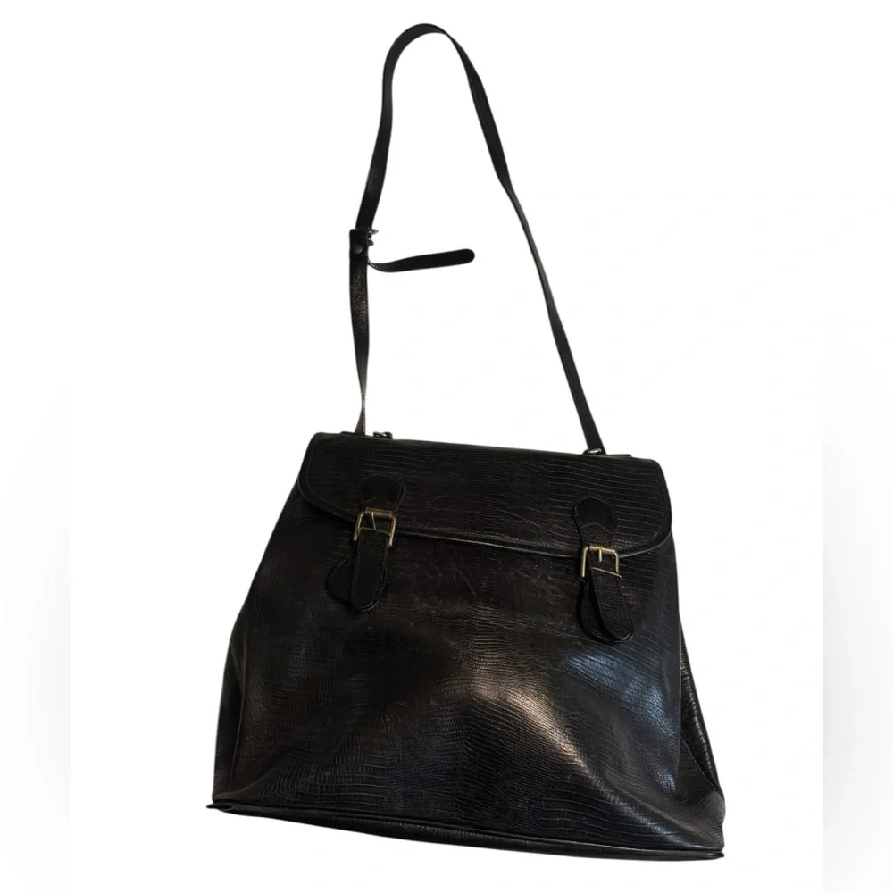 Vintage Black Vegan Black Leather Women’s Buckle Shoulder Bag Purse MINTY